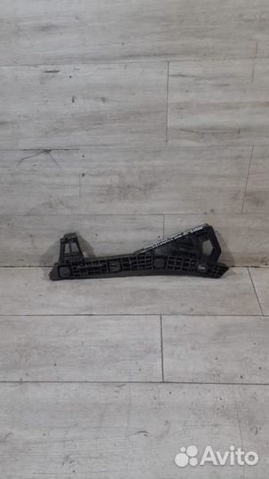 Кронштейн заднего бампера задний левый Kia Cerato