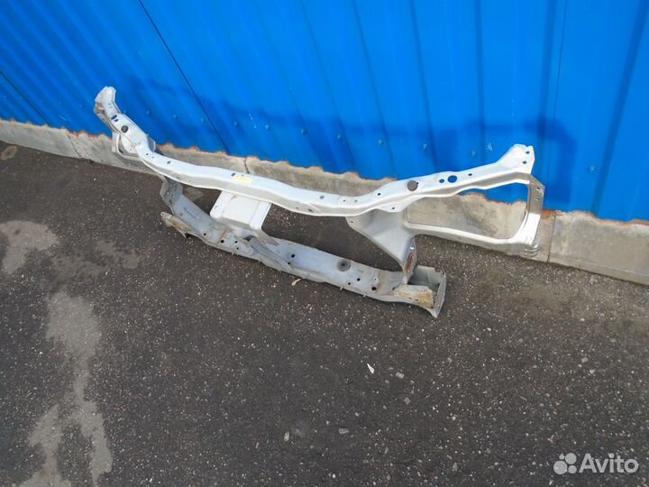 Nissan 62500-AV630 телевизор в сборе