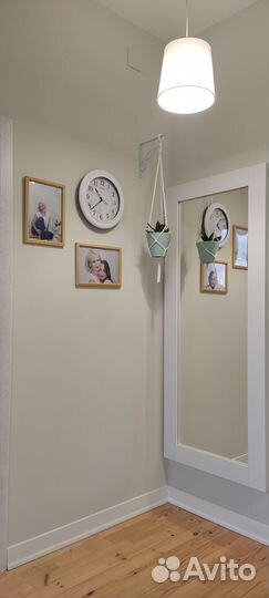 Кашпо для цветов подвесное