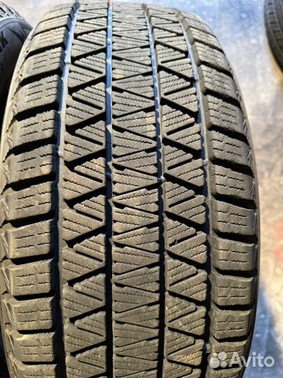 Bridgestone Blizzak DM-V3 225/55 R18 98Q