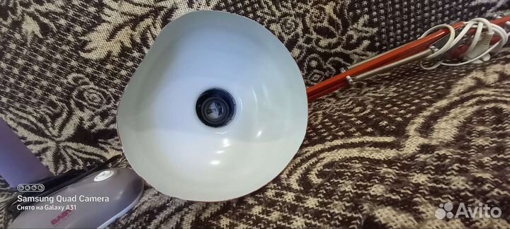 Лампа настольная