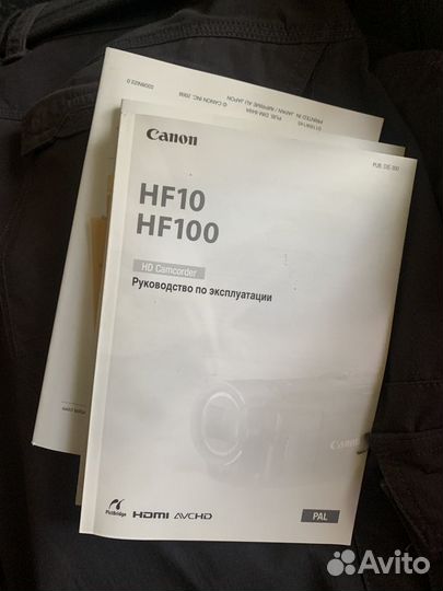 Видеокамера Canon HF100