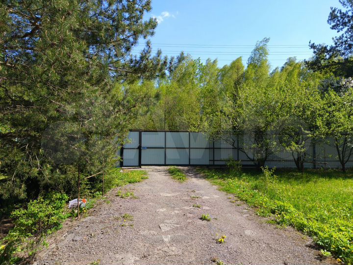 Дом 202 м² на участке 50 сот.