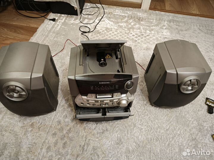Музыкальный центр Samsung PCD-790