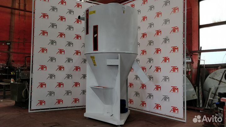 Смеситель для комбикорма cв 3.7 в наличии