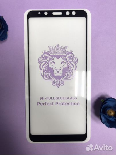 Защитное стекло на Samsung A8+