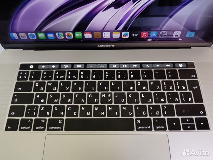 Apple MacBook Pro 15 i7 Сенсорный TouchBar