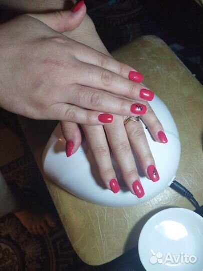 Аппаратный маникюр