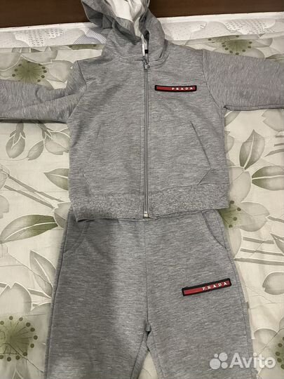 Спортивный костюм на 1.5-2 года