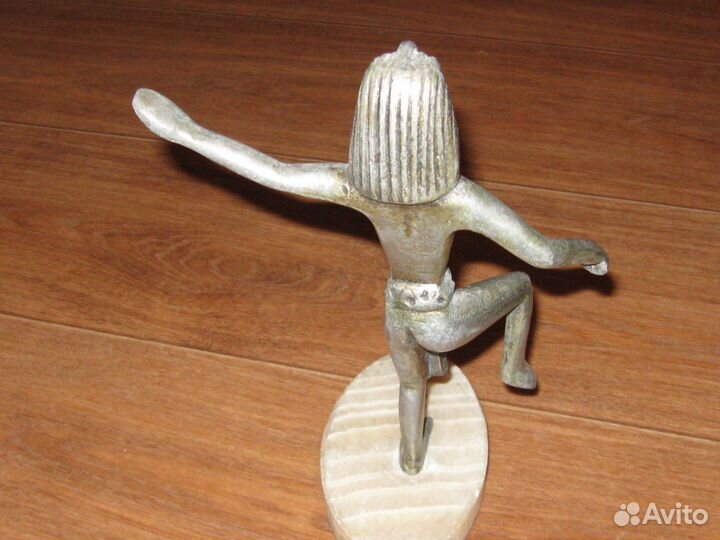 Статуэтка Нефертити