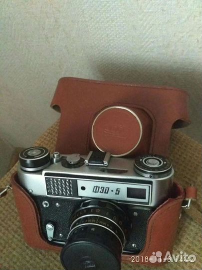 Фотоаппарат Фед 5 и зенит
