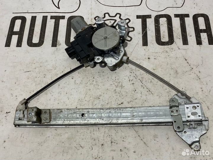 Стеклоподъемник задний правый Mitsubishi Outlander