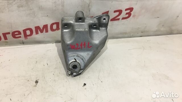 Опора двигателя Mercedes E350 W211 272.964 2006