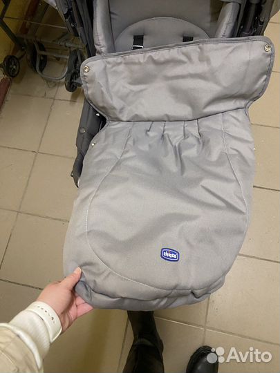 Прогулочная коляска chicco