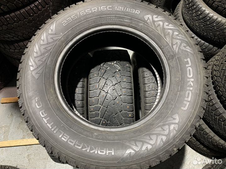 Nokian Tyres Hakkapeliitta C3 235/65 R16C 121R