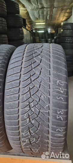 Goodyear UltraGrip Performance+ 295/35 R21
