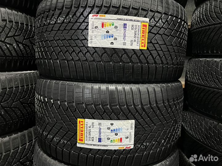 Pirelli Scorpion Winter 2 315/30 R22 и 295/35 R21 104V