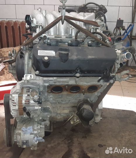 Двигатель Mitsubishi 6B31 в разборе