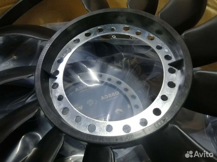 Крыльчатка вентилятора Ауди А4 Б5, А6 С5 Passat B5