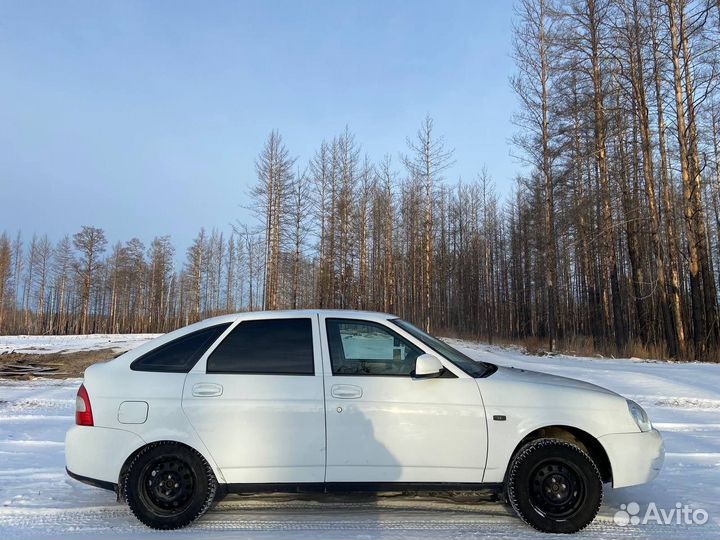 LADA Priora 1.6 МТ, 2010, 200 000 км