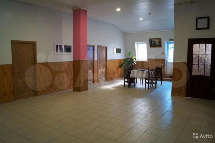 Комната 100 м², 2/2 эт.