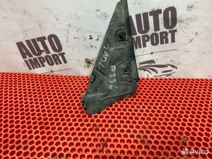 Накладка декоративная левая Audi A6 C7 CGX 2011