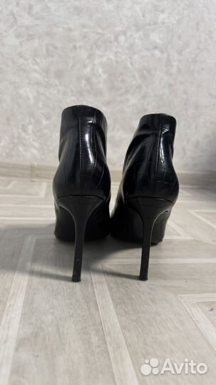 Ботильоны zara