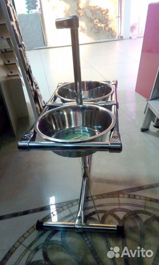 Подставка для кормления собак, регулируемая