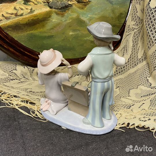 Статуэтка фарфоровая Англия