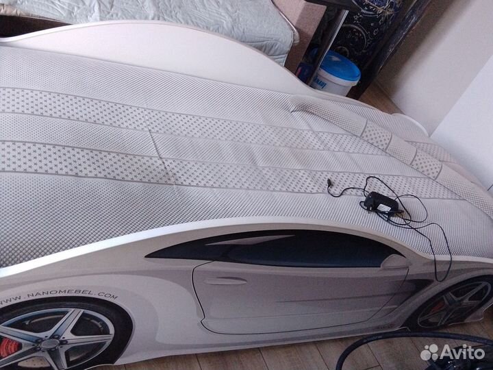 Кровать-машина Мерседес с подсветкой и пультом