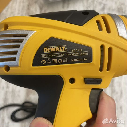 Шуруповерты сетевые Dewalt