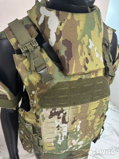 Бронежилет в сборе