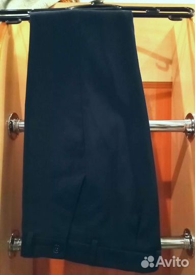 Школьная форма и брюки 140