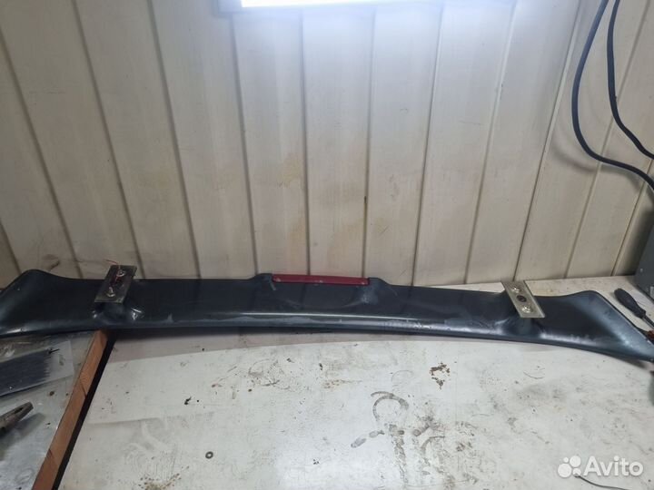 Спойлер на ваз 2110