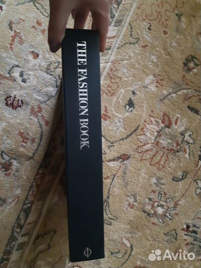 Книга о моде. The fashion book. На английском