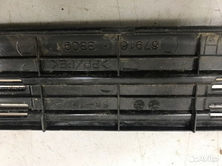 Накладка на порог внутренняя задняя левая Toyota