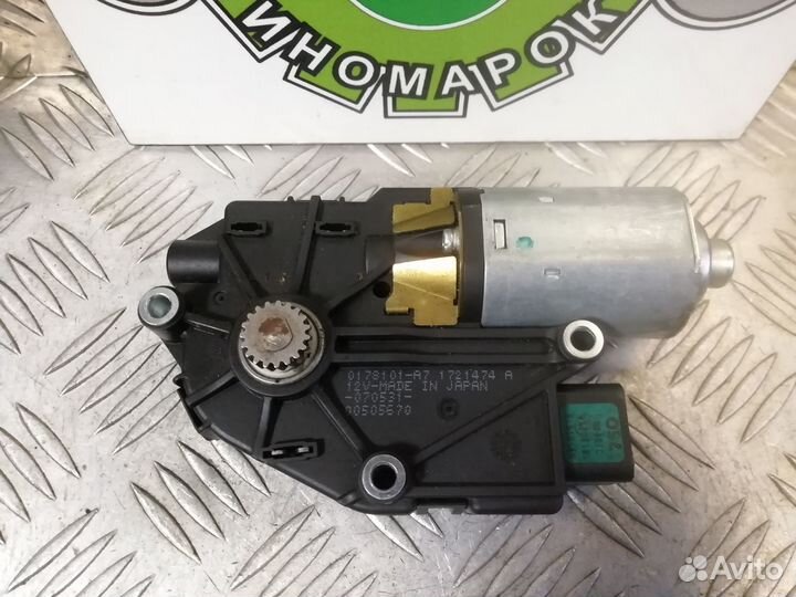 Моторчик люка Nissan Teana J31 2007г