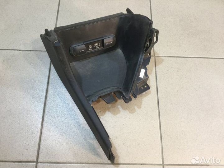 Центральная консоль Kia Sportage 4 2016-2020