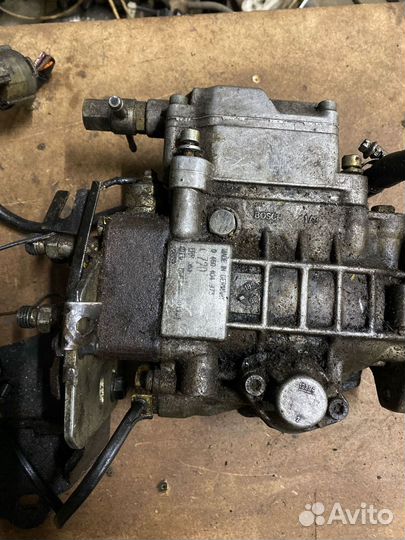 Топливный насос Land Rover Discovery Sport 2.0