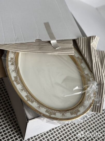 Чайно столовый сервиз на 12 персон