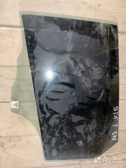 Стекло двери заднее левое Mazda 3 хэтчбек 1.6 Z6