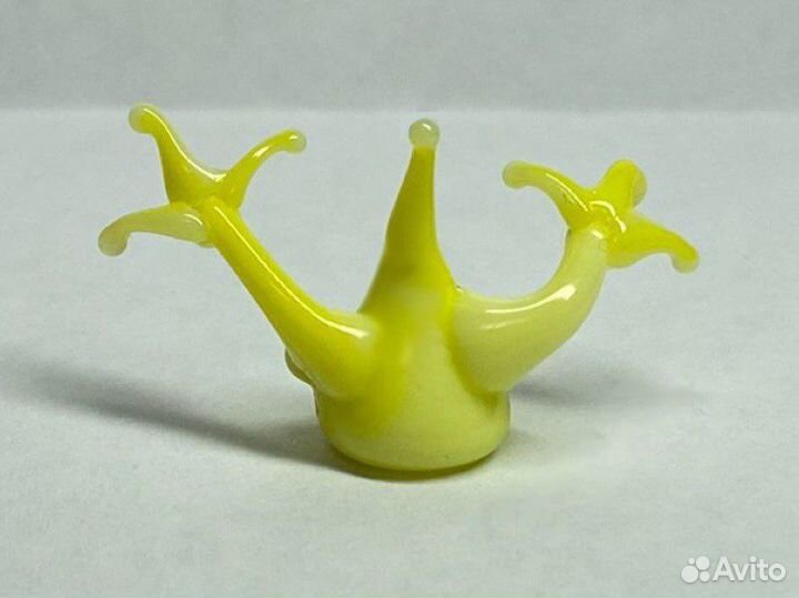 Стекляная фигурка приведение