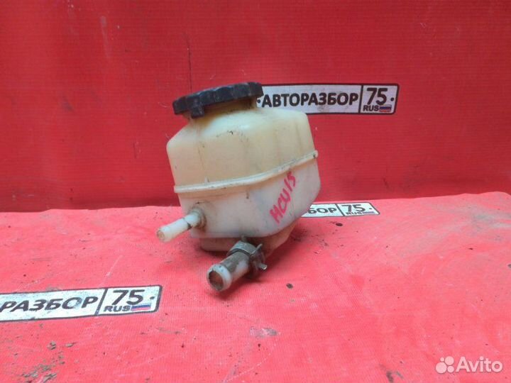 Бачок гур Toyota Harrier MCU15W 1mzfe