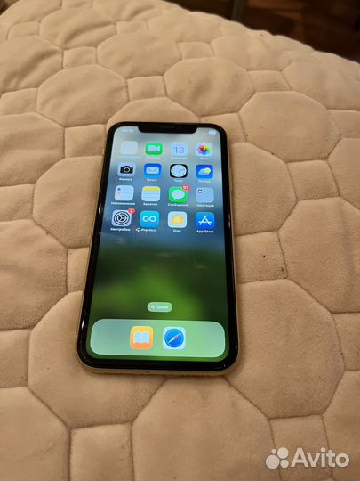 Телефон iPhone 6s plus