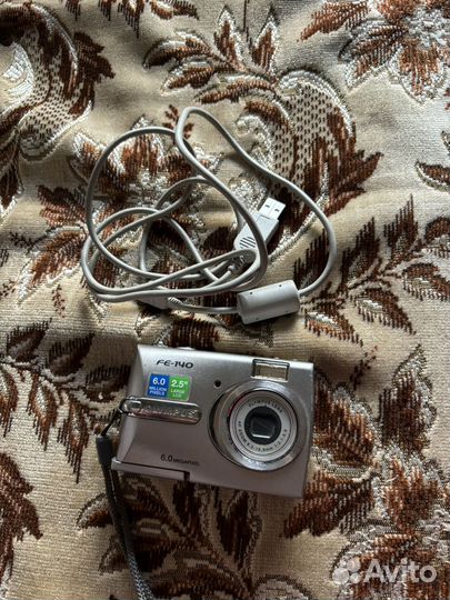Компактный фотоаппарат olympus fe-140
