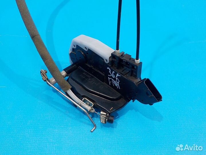 Замок двери передней правой Nissan Almera G15 2013