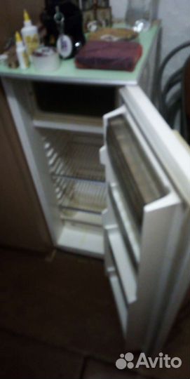 Холодильник бу маленький