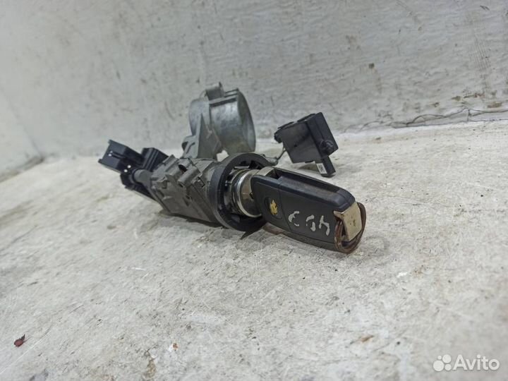 Замок зажигания Шевроле