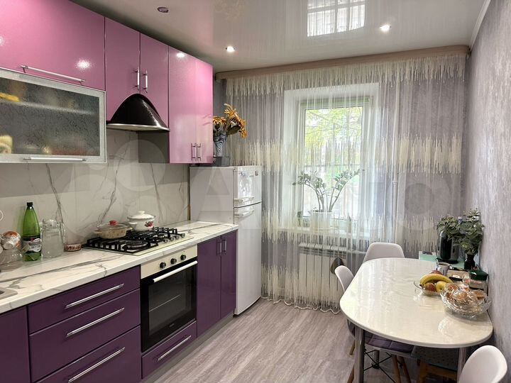 3-к. квартира, 67 м², 1/9 эт.