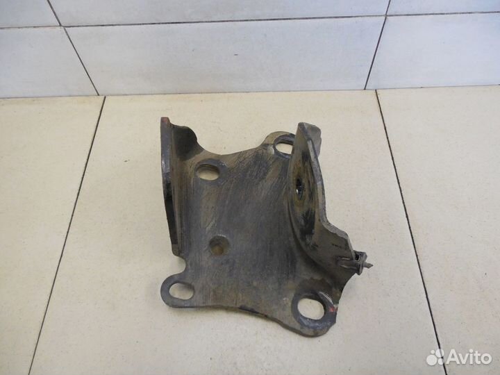 Кронштейн задней балки Almera (G15) 2013